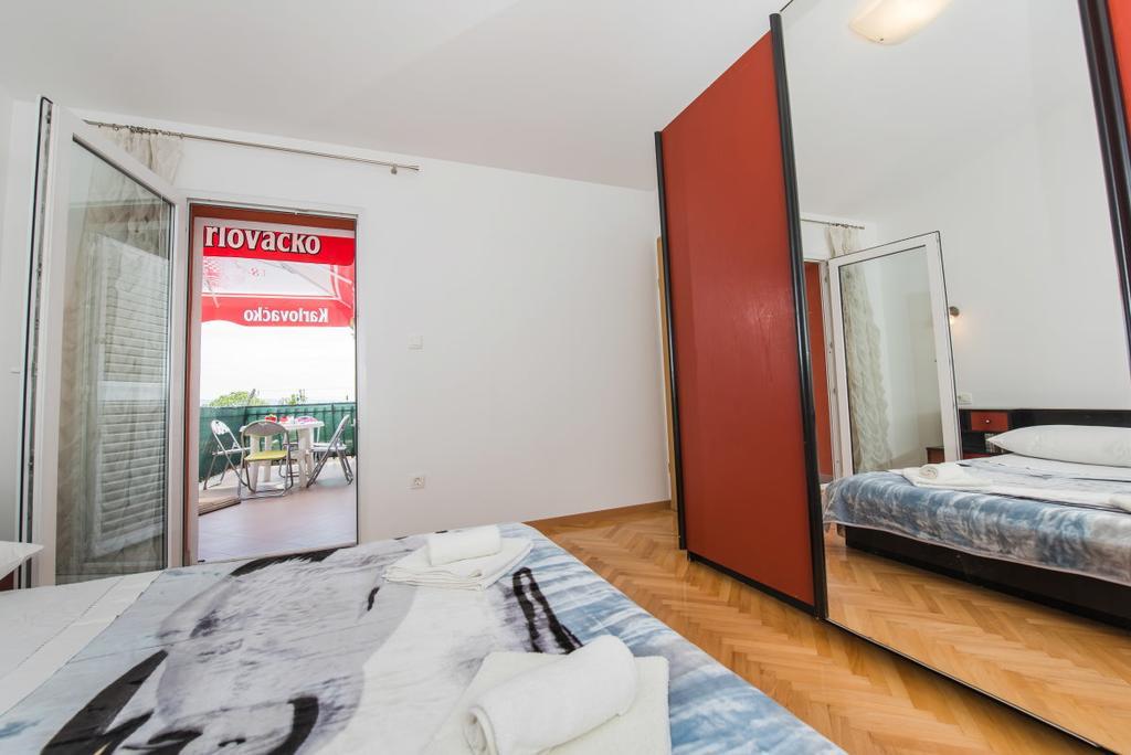 פודסטראנה Apartments Blaf מראה חיצוני תמונה