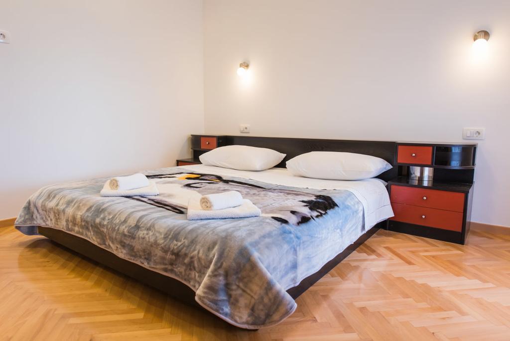 פודסטראנה Apartments Blaf מראה חיצוני תמונה
